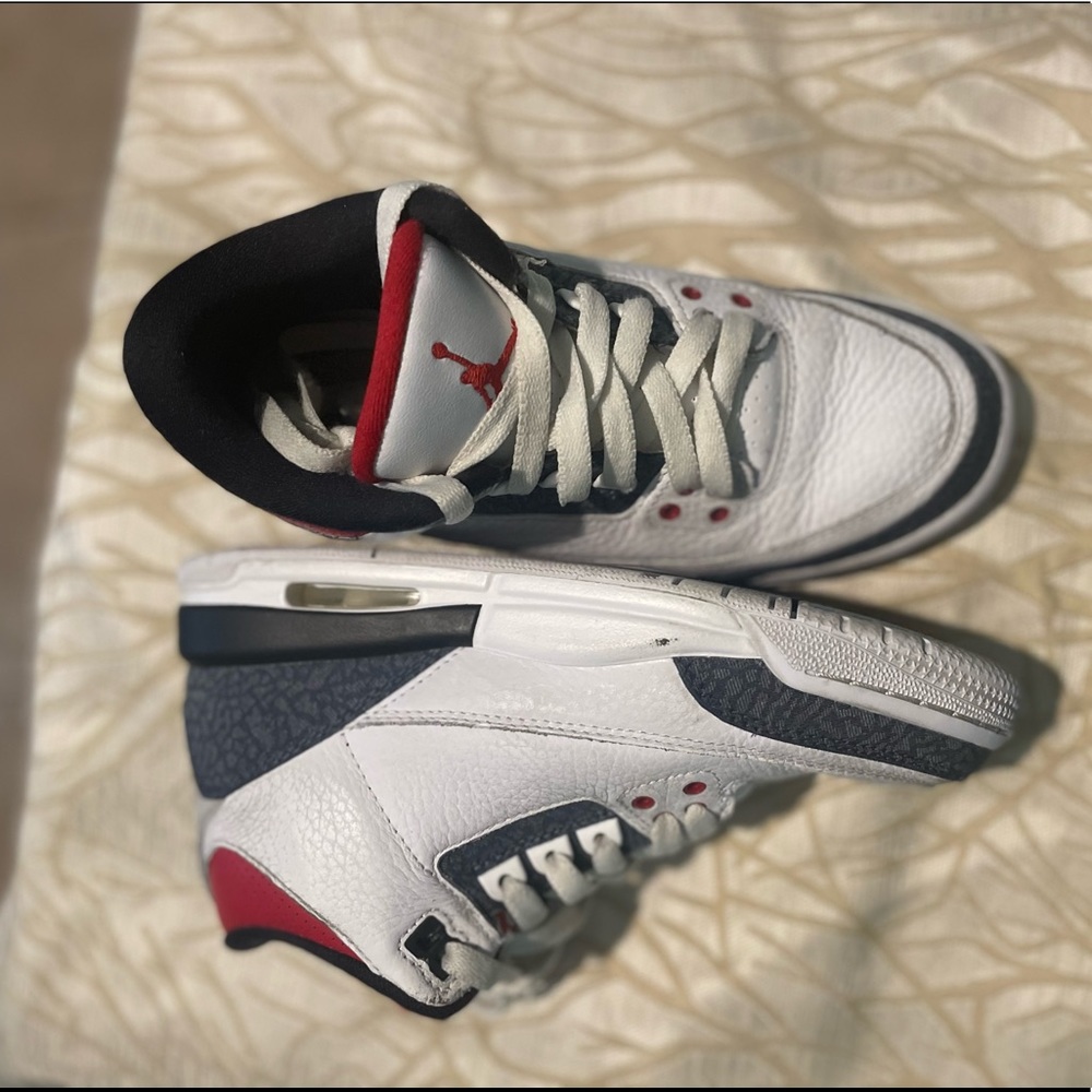 Kids Air Jordan in Good Condition